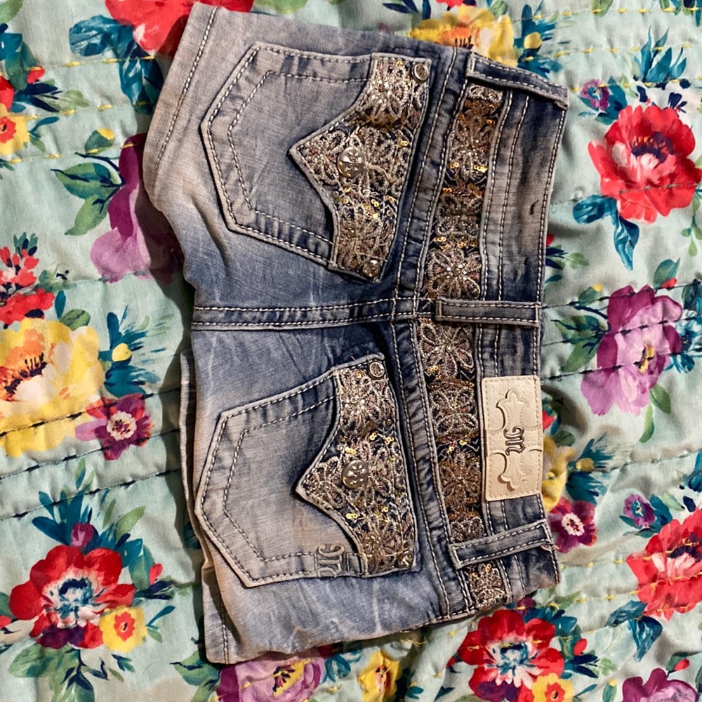 Miss Me Short Shorts sz24 NWOT
